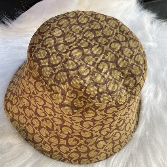 New GUESS UNISEX Buckle Hat - Picture 3 of 5